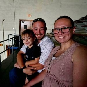 Meet your Posher, Roxie